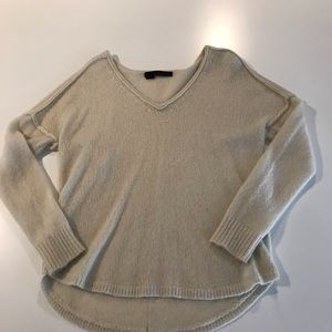 Winter white cashmere sweater XS